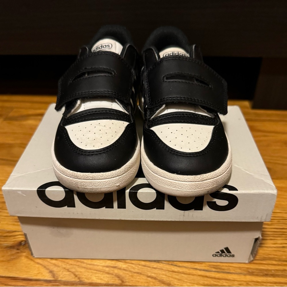 Adidas Toddler Sneakers (Unisex)